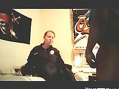 female police officer in uniform fucks her black bf amateur clip